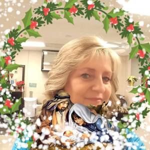 Meet your Posher, Darlene